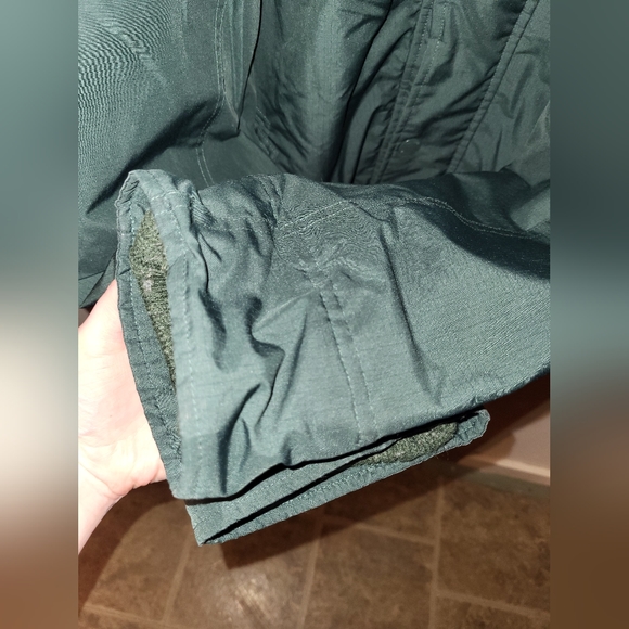 Hollister sherpa lined all weather jacket. Unisex xl. - Picture 7 of 16